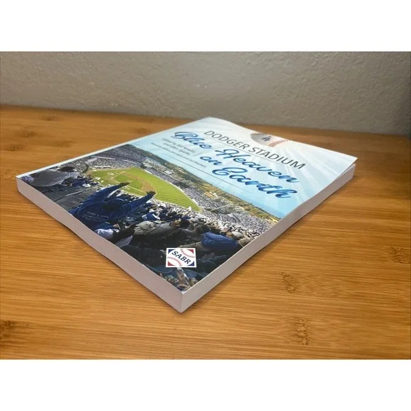 Dodger Stadium: Blue Heaven on Earth by Glen Sparks: New - Picture 4 of 4